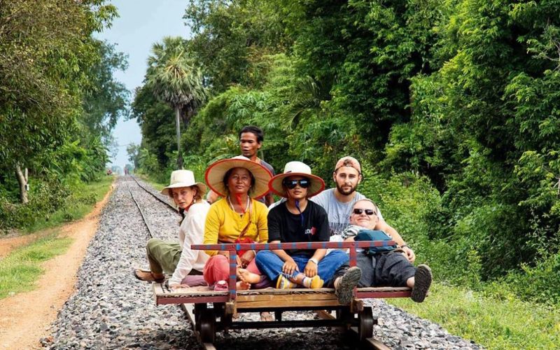 Il biglietto per il treno di bamb&ugrave; di Battambang