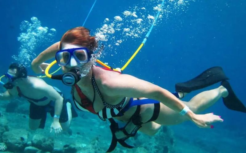 Snorkeling e immersioni a Koh Rong