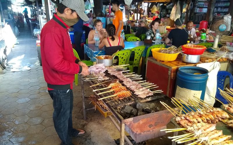 Il mercato dei granchi di Kep