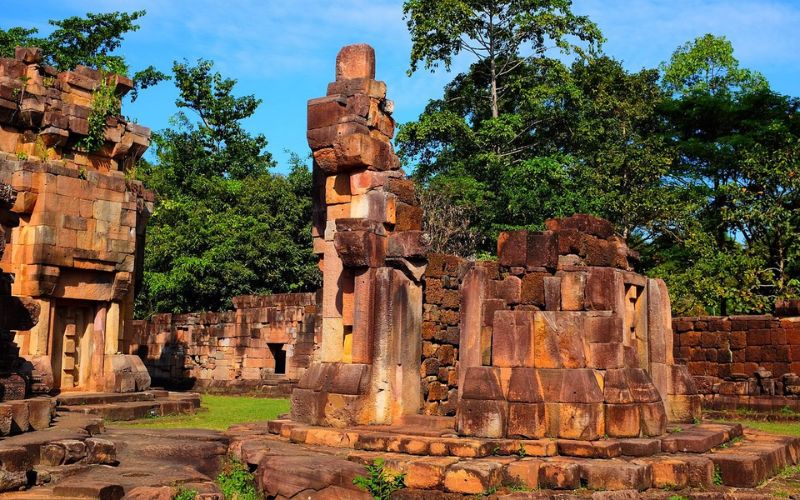 Prasat Thom