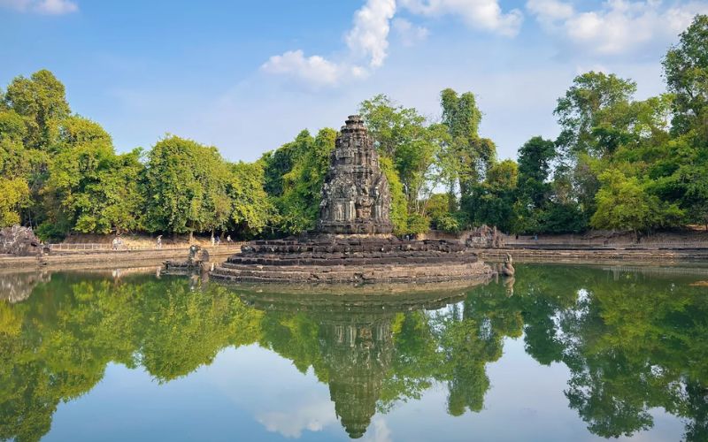 Neak Pean