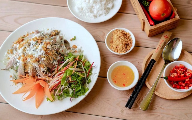 Insalata di aringhe crude