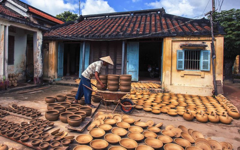 I laboratori artigianali delle famiglie locali