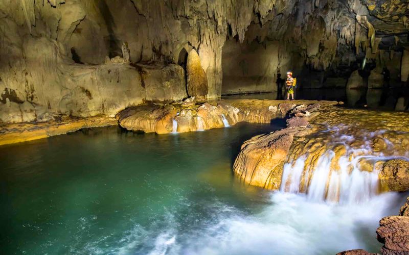 Itinerario di 4 giorni alle Grotte di Tu Lan