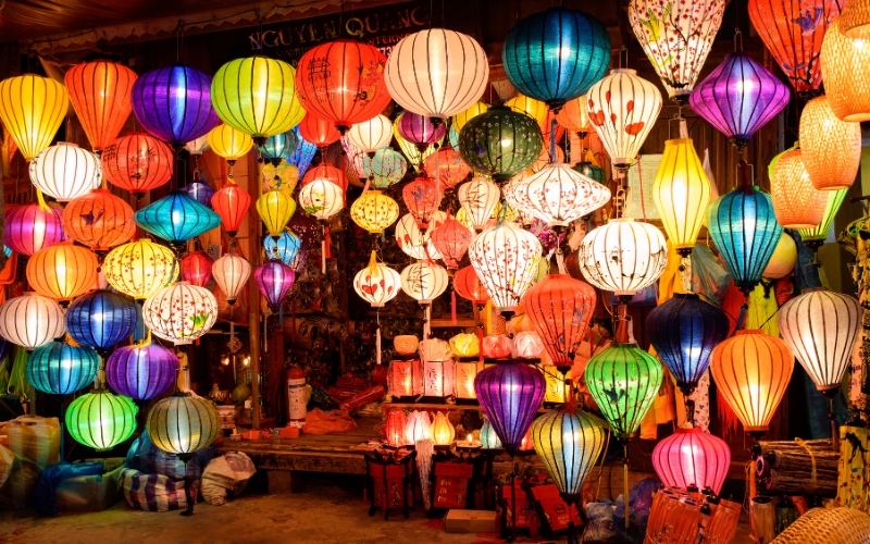 Lanterne colorate a Hoi An