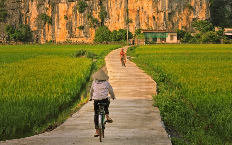Il tour in bicicletta a Tam Coc