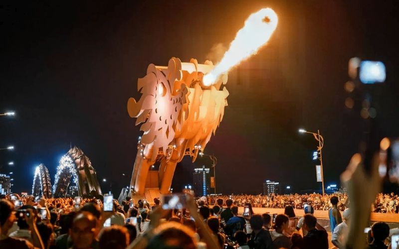 Il ponte del dragone a Da Nang
