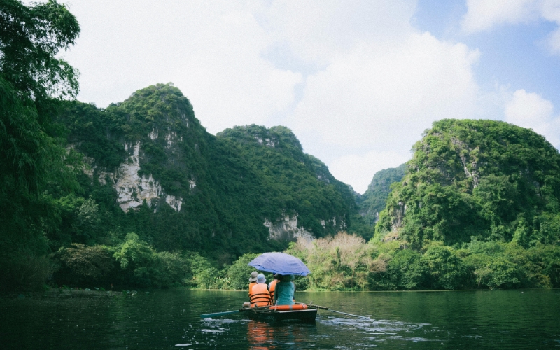 Trang An - la Baia di Halong sulla terraferma