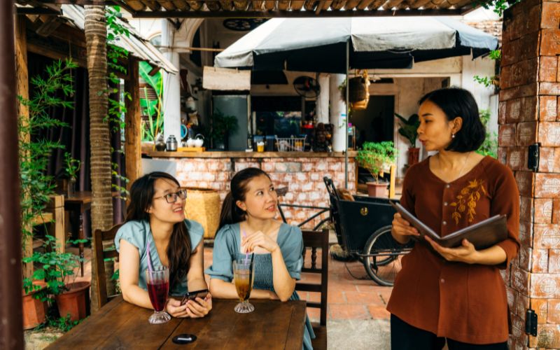Frasi al ristorante e per lo shopping in Vietnam