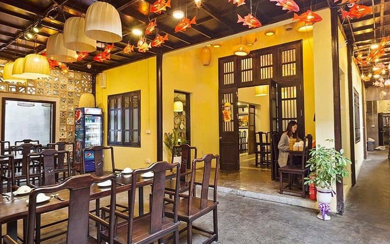 Consigli pratici per mangiare nei ristoranti di Hanoi