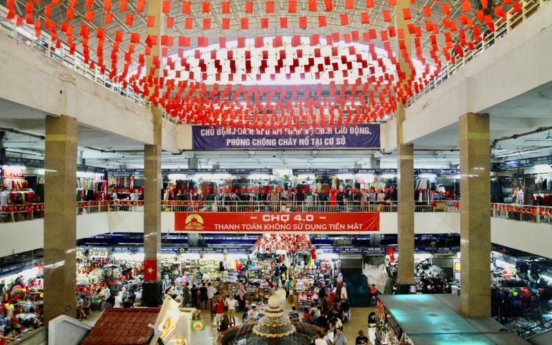 Il mercato di Đồng Xu&acirc;n