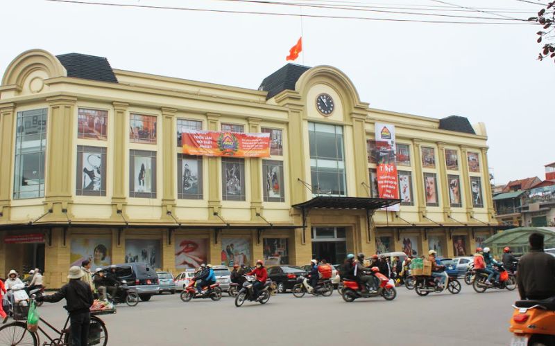 Il mercato di H&agrave;ng Da