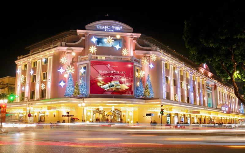 Tr&agrave;ng Tiền Plaza