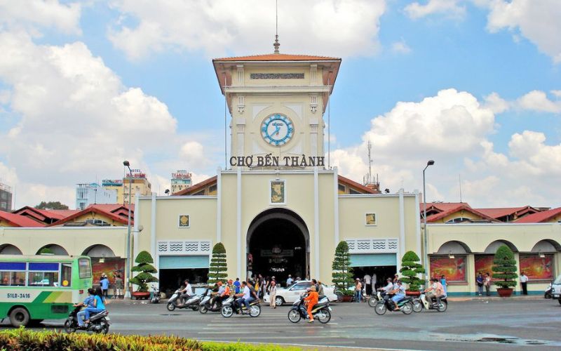 Il Mercato Bến Th&agrave;nh