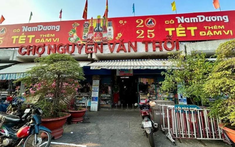 Via L&ecirc; Văn Sỹ