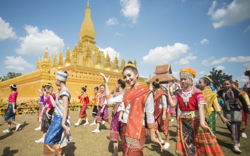 Comunicazione e atteggiamento in Laos