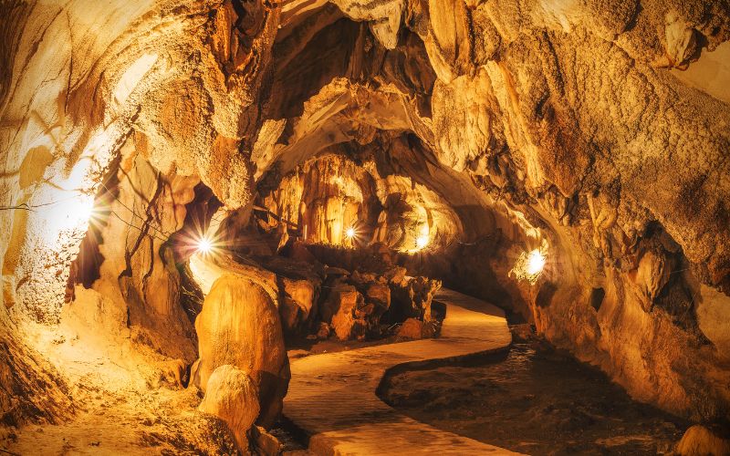 Grotta di Tham Chang