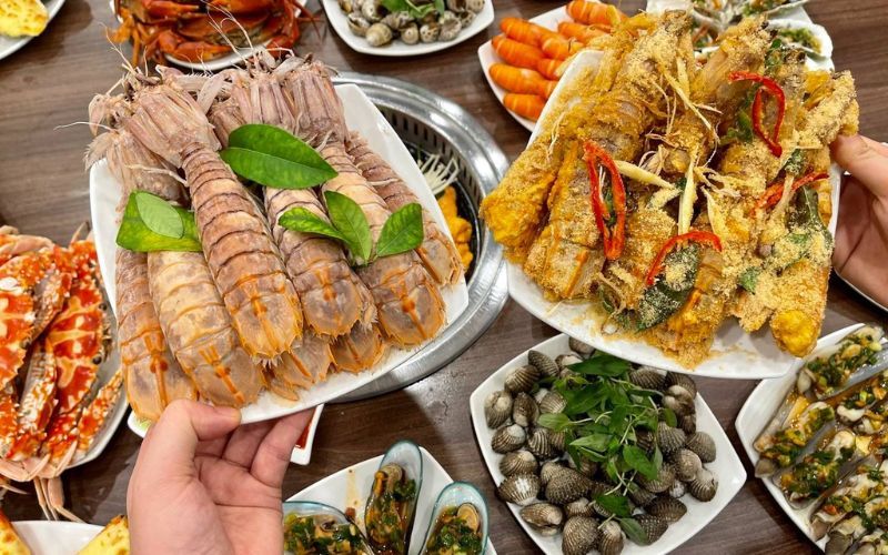 Go&ucirc;ter aux fruits de mer de Cat Ba