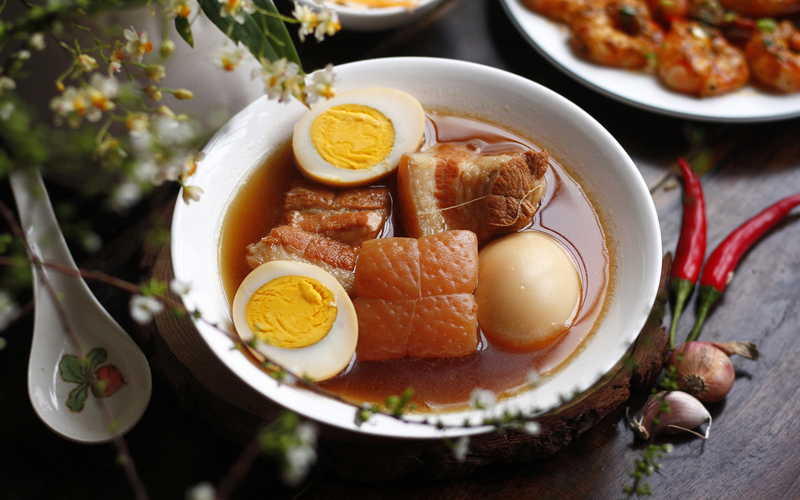 Porc braisé aux oeufs