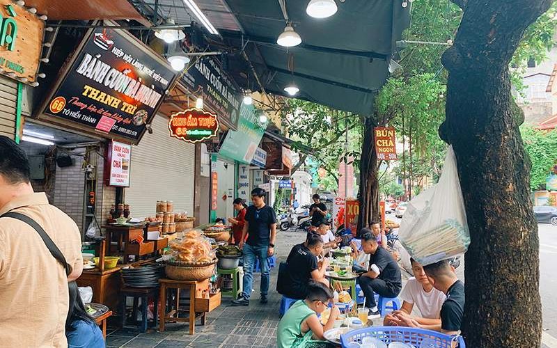 B&aacute;nh cuốn B&agrave; Ho&agrave;nh