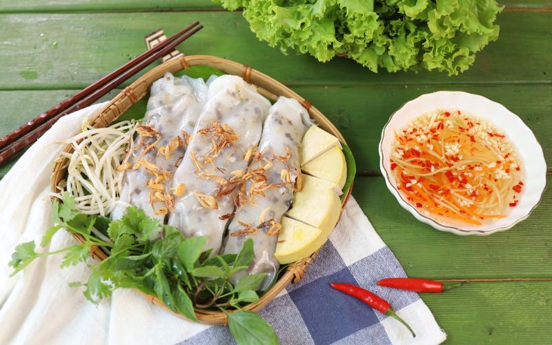 Bánh cuốn à Hanoï : les meilleures adresses à découvrir