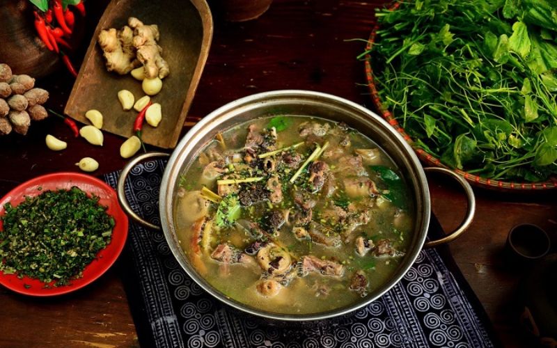 Soupe d'abats de cheval