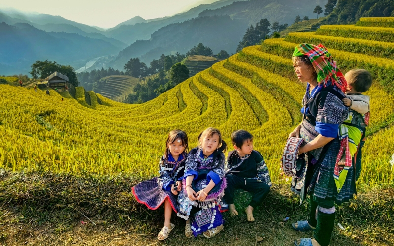 4 ethnies minorités du Nord Vietnam: 4 couleurs différentes