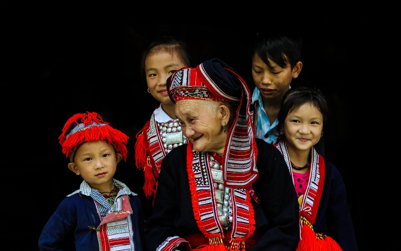 Costume traditionnel vietnamien