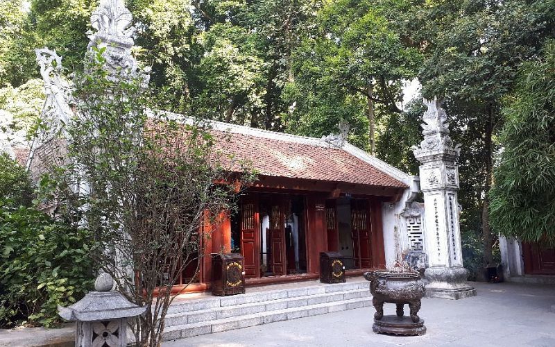 Temples et pagodes au Vietnam
