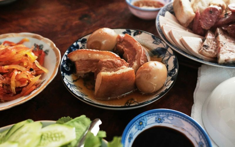 Thịt kho trứng