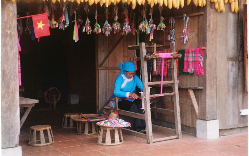 D&eacute;couverte de l'artisanat Hmong