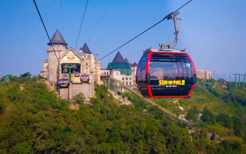 Le t&eacute;l&eacute;ph&eacute;rique de Ba Na Hills