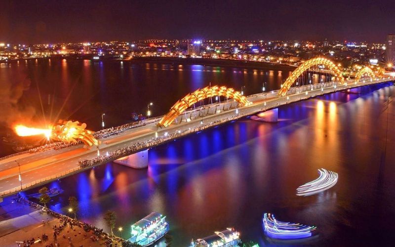 Pont du Dragon &agrave; Da Nang