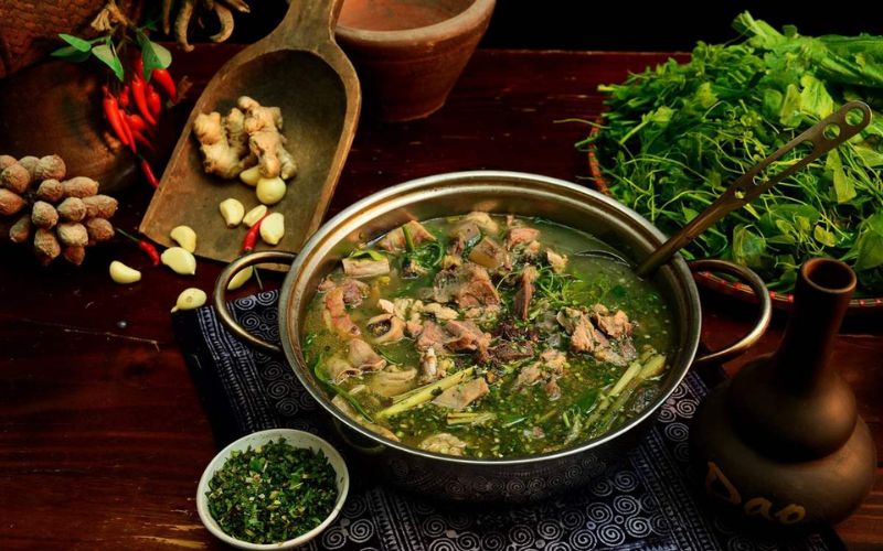 Thắng cố - la soupe traditionnelle des Hmong