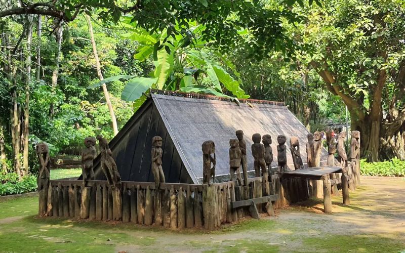 Mus&eacute;e d&rsquo;Ethnologie du Vietnam