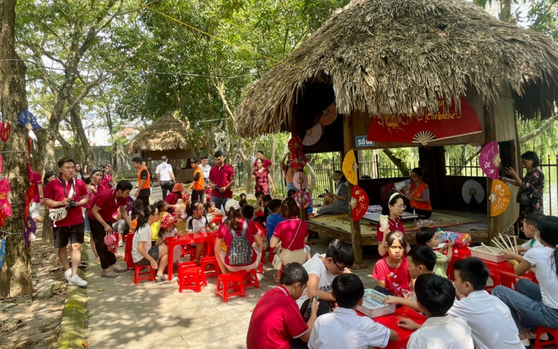 Village des éventails de Chang Son