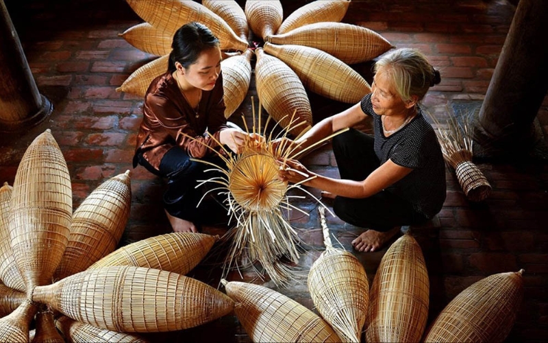 Le village de Thu Sy : l’art ancestral des paniers en bambou