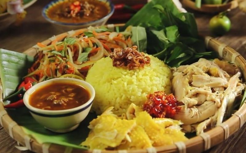 Cơm g&agrave; Hội An