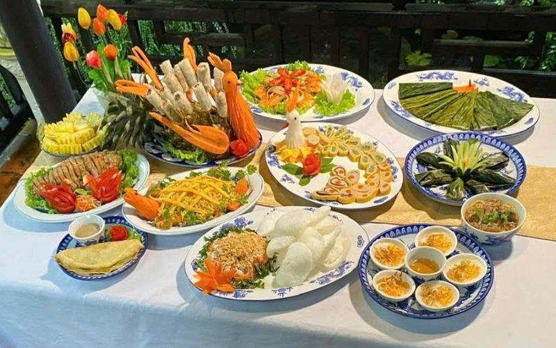 Restaurants traditionnels Hu&eacute; 