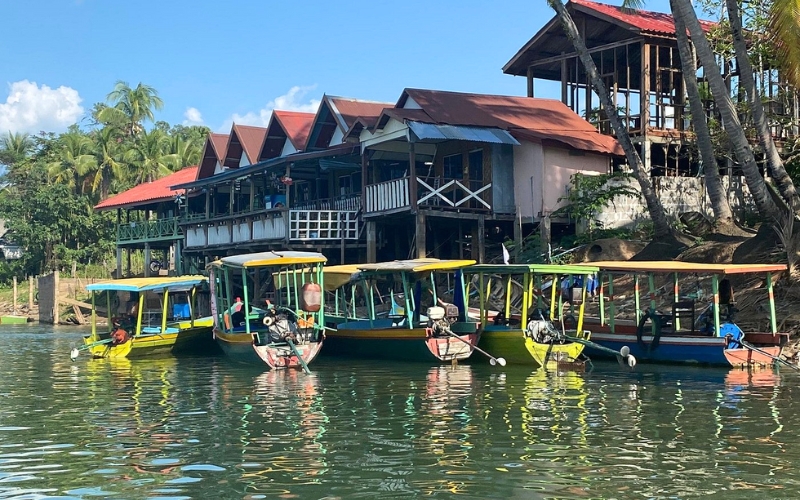 Voyage 4000 &icirc;les 