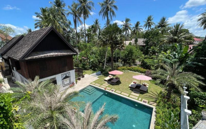 Parasol Blanc (Luang Prabang)
