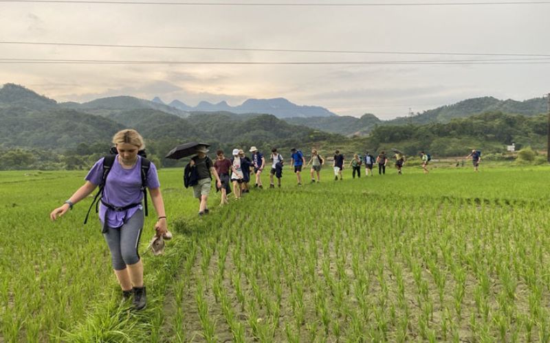 trekking 