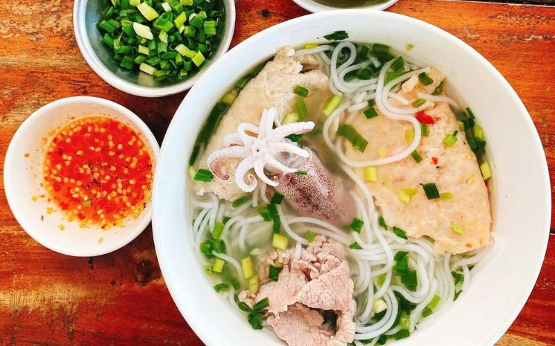 B&uacute;n quậy