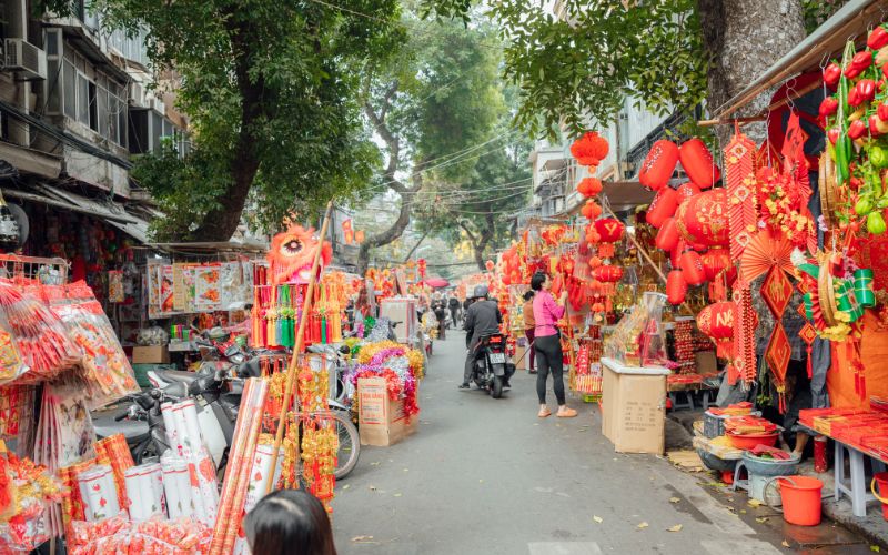 March&eacute;s du T&ecirc;t 