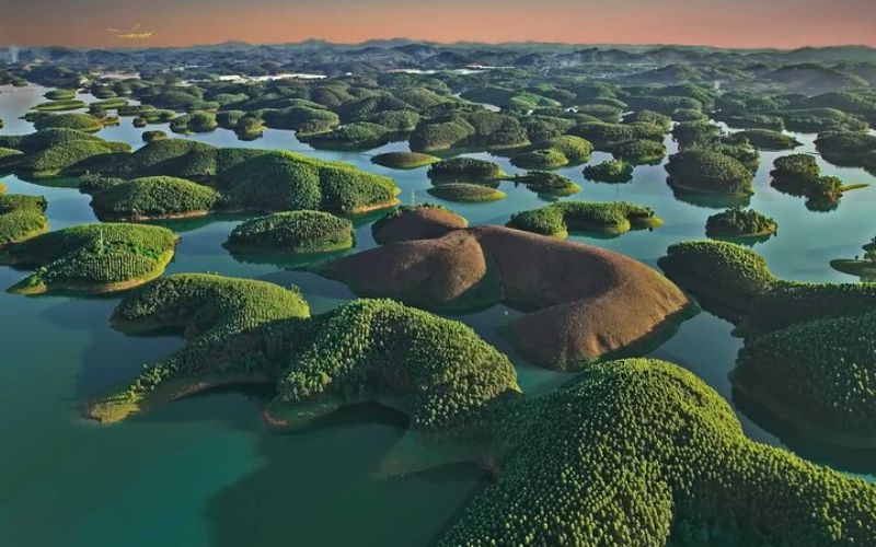 Lac Thac Ba