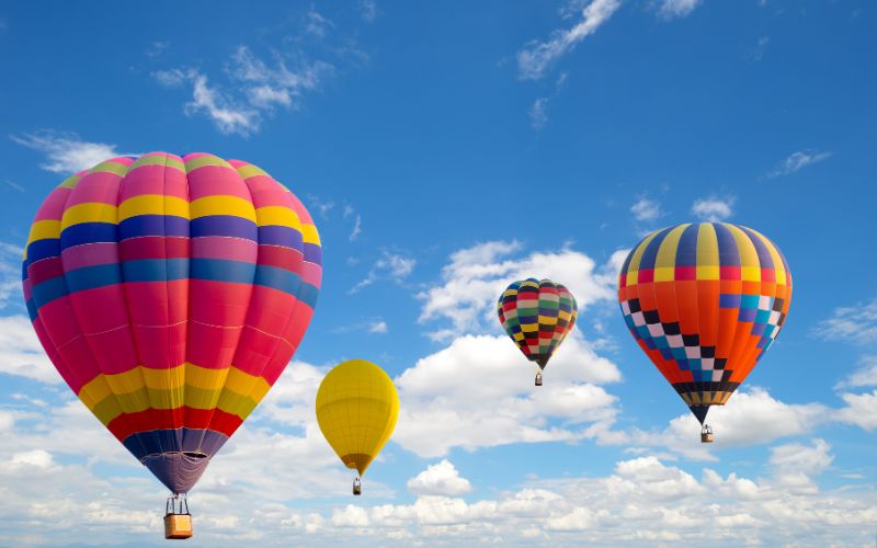 Vol en montgolfière au Vietnam : où admirer les plus beaux paysages ?