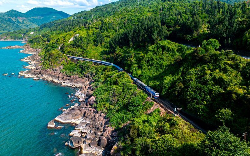 Le Reunification Express