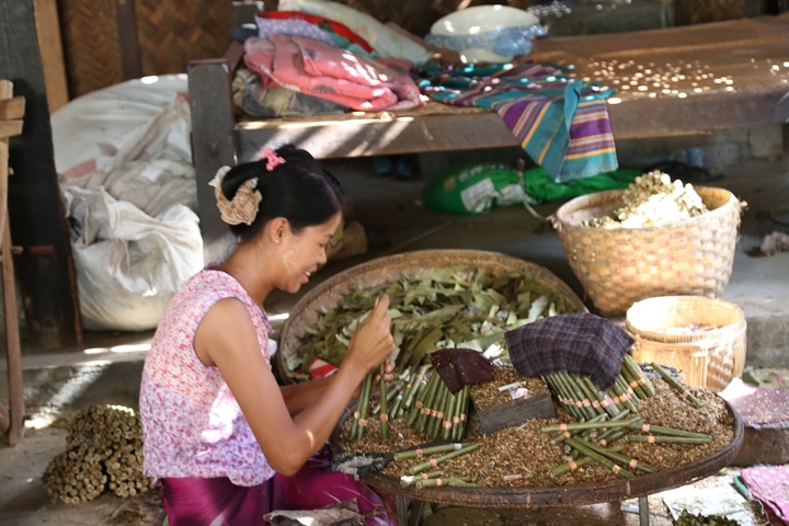 Tra gli Imperi Scomparsi 17 giorni