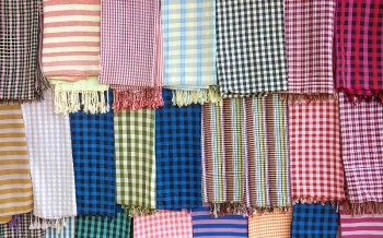Krama cambodgien : histoire et usages du foulard traditionnel khmer