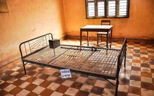 Musée Tuol Sleng et Choeung Ek : lieux de mémoire à Phnom Penh